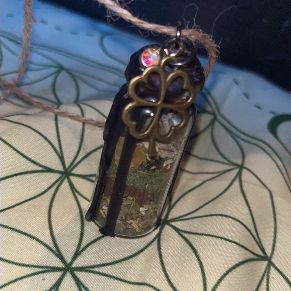 Crystal Spell Jars - Picture 4 of 14